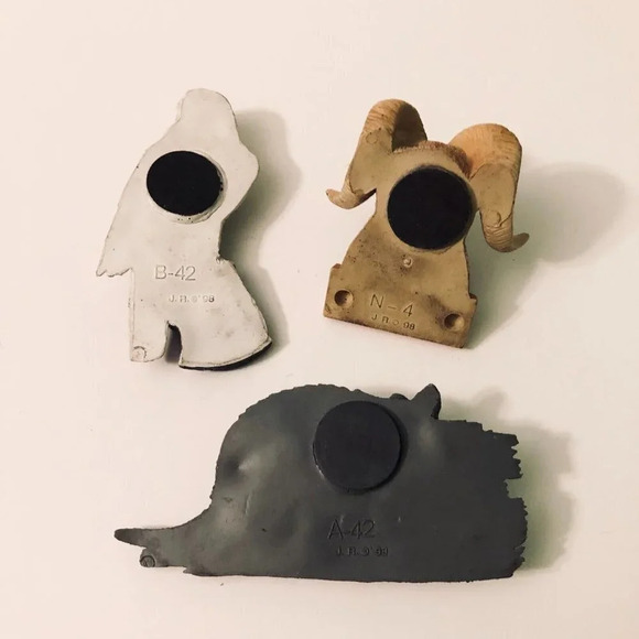 Vintage 1998 J R Animal Magnets Ram Eagle and  Armadillo - Picture 5 of 15